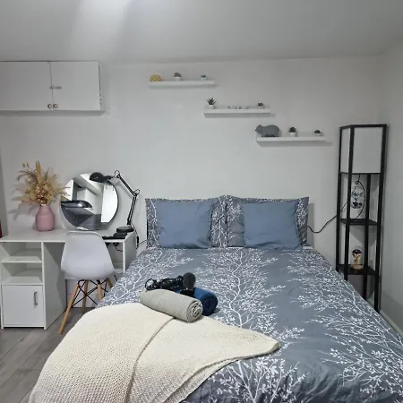 Charming, Cosy Hideaway With Free Wifi, Parking Appartement Leeds (West Yorkshire)